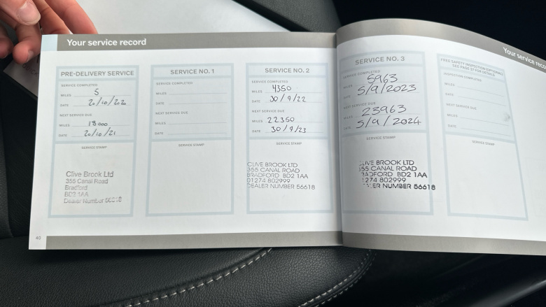 Volvo Xc40 2.0 B4P Inscription Pro 5dr Auto Petrol Estate